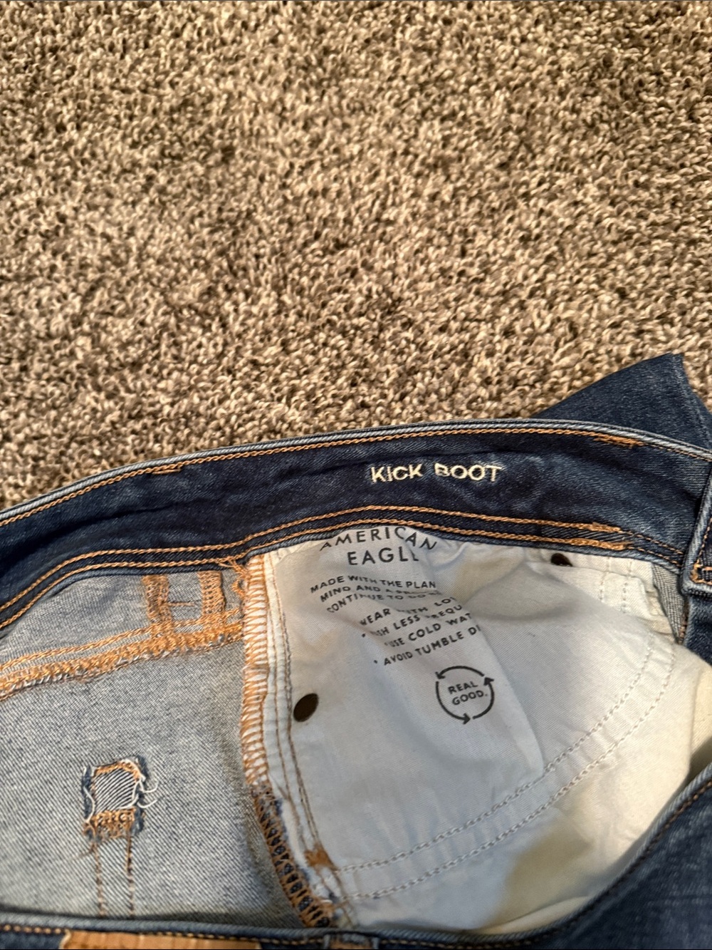 American Eagle Outfitters Women's Kick Boot Jeans in Indigo Blue - Picture 4 of 4